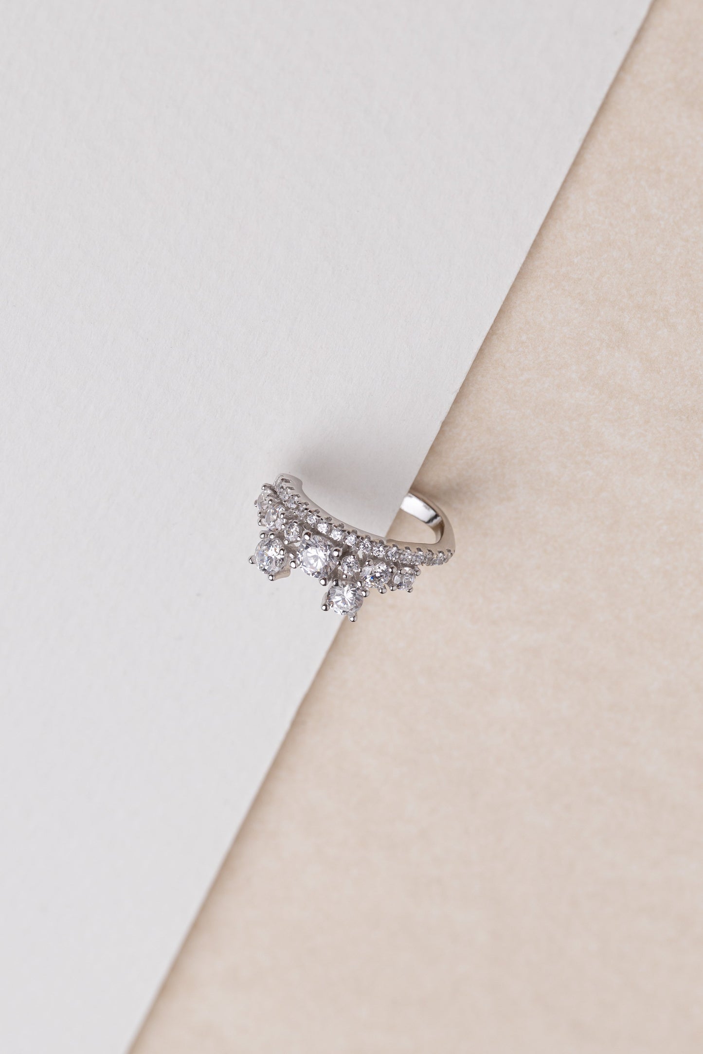 Crown Earcuff