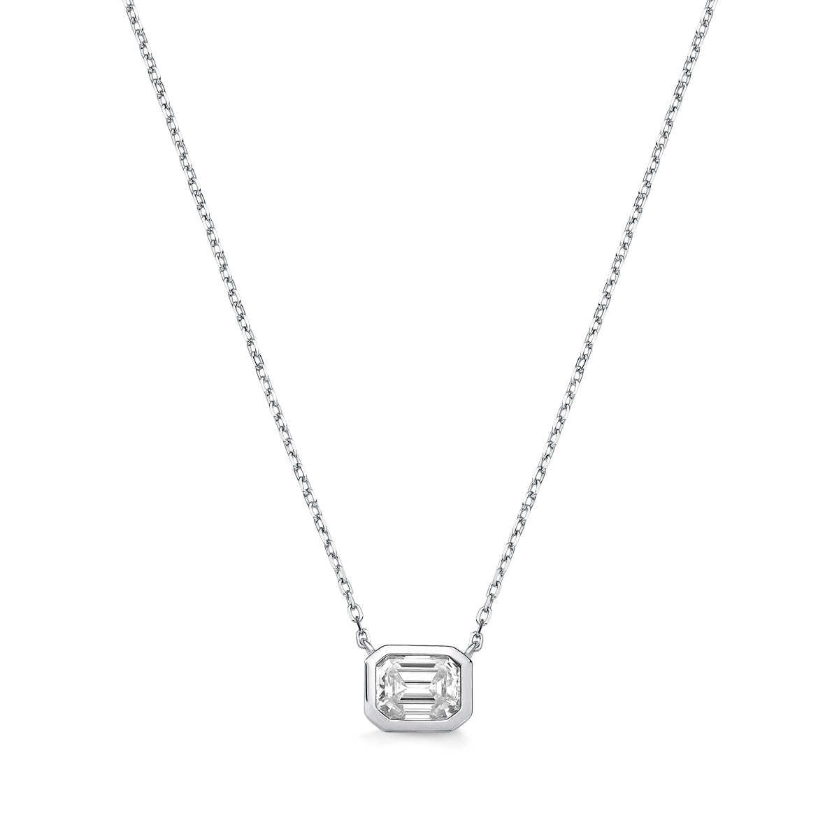 Luxe Line Necklace