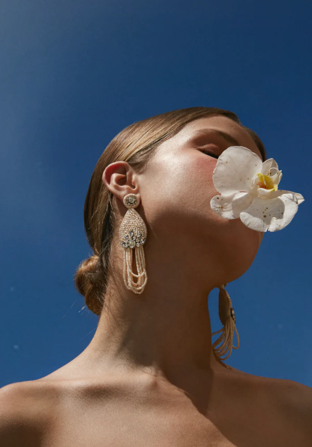 AMIMANERA EARRINGS