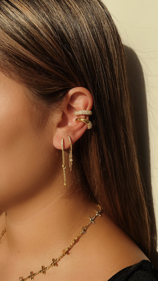 Huggie Love Chain Earring
