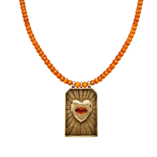 Collar de jade con medallón imperial