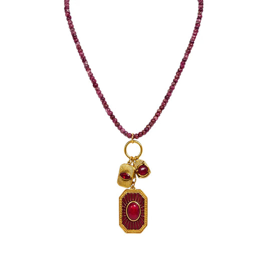 Collar largo con 3 colgantes