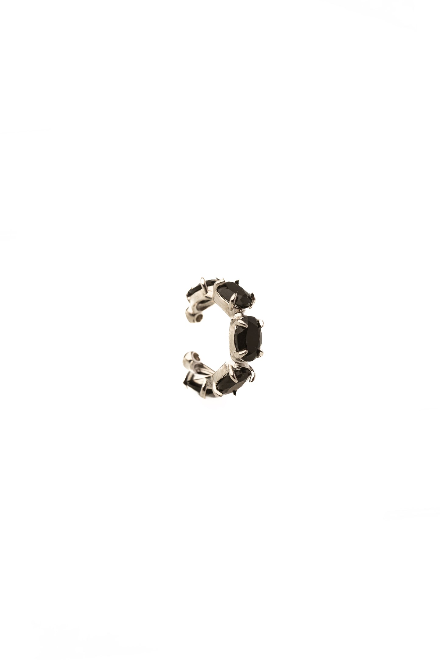 Onyx Earcuff