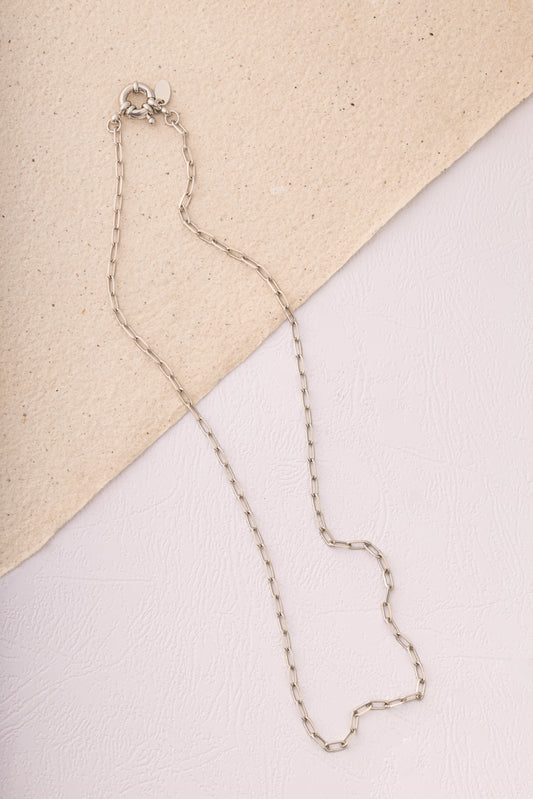 Stillnes Silver Necklace