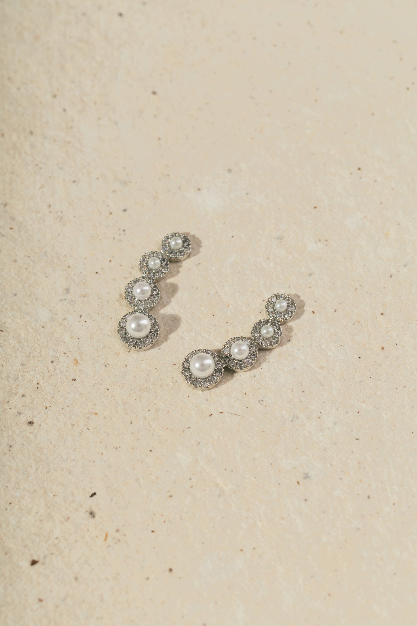 Pearl earcuffs